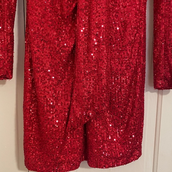 One33 Social Red Sequin Drape Dress size 8 - Picture 7 of 16